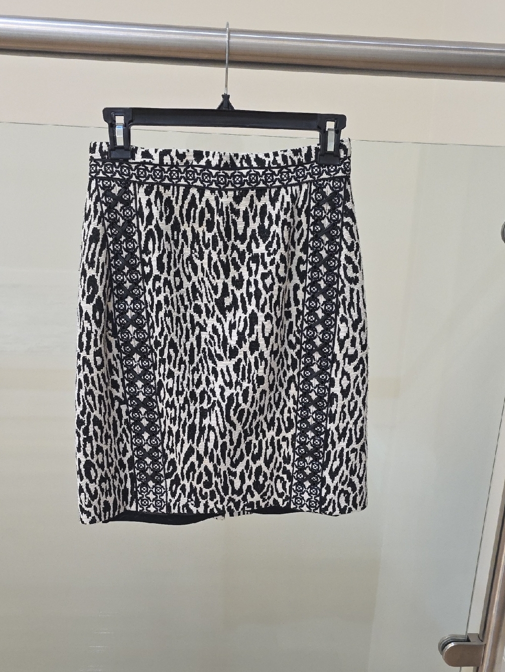 Marchesa Voyage  Leopard-Print Pencil Skirt